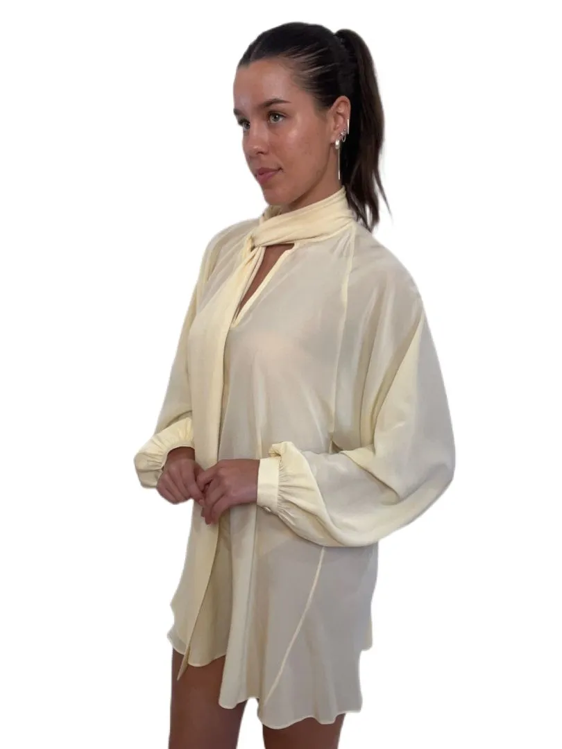 Gucci Cream Silk Blouse. Size: 40