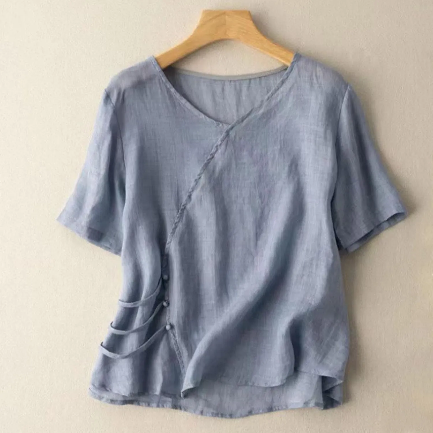Womens Cotton Linen Elbow Sleeve Shirts Summer Casual Half Sleeve Tops Casual Flowy Plain Tees Loose V Neck Blouse