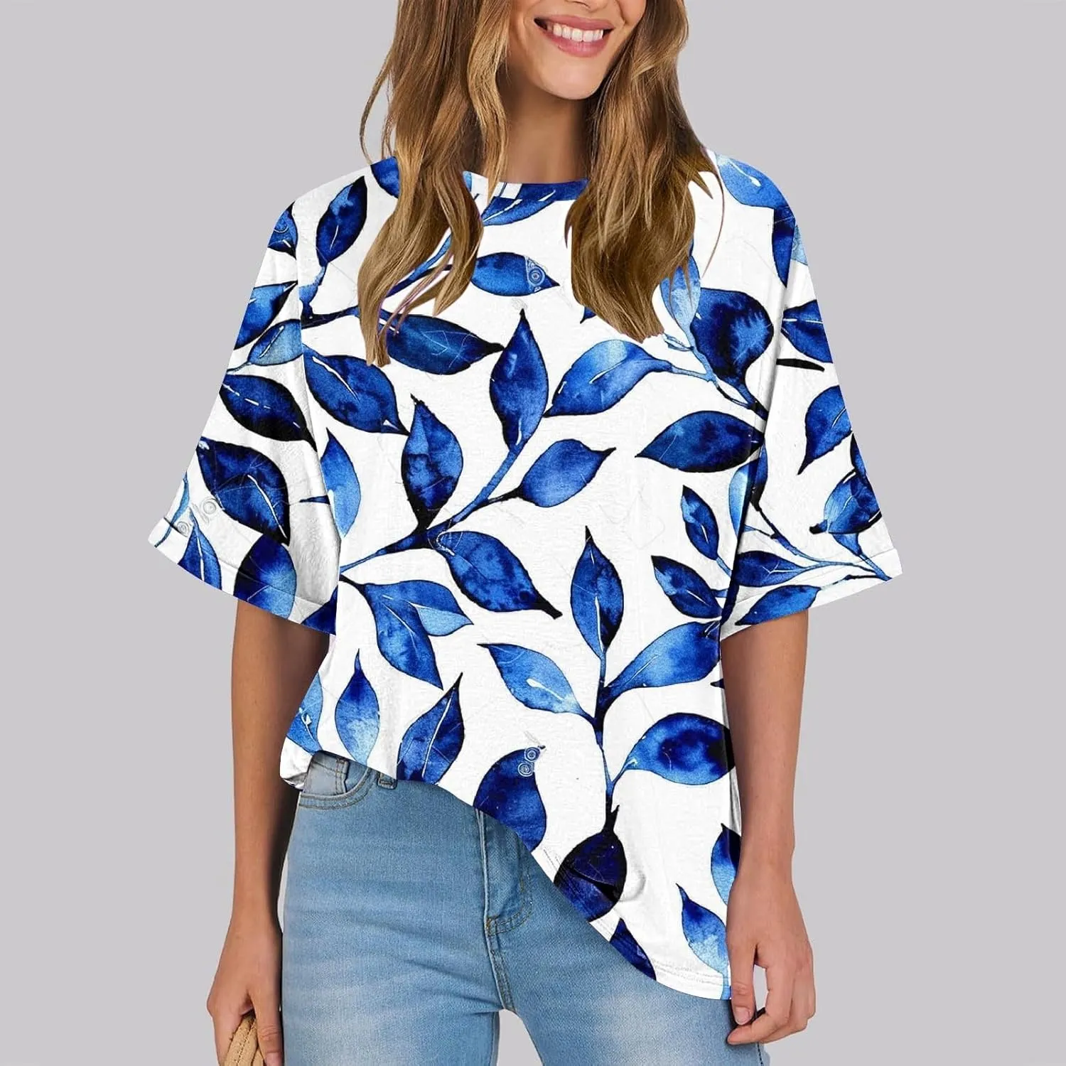 Womens Oversized T Shirts Summer Tops Boho Floral Tees Casual Loose Fit Short Sleeve Tops 2025 Beach Vacation Blouse
