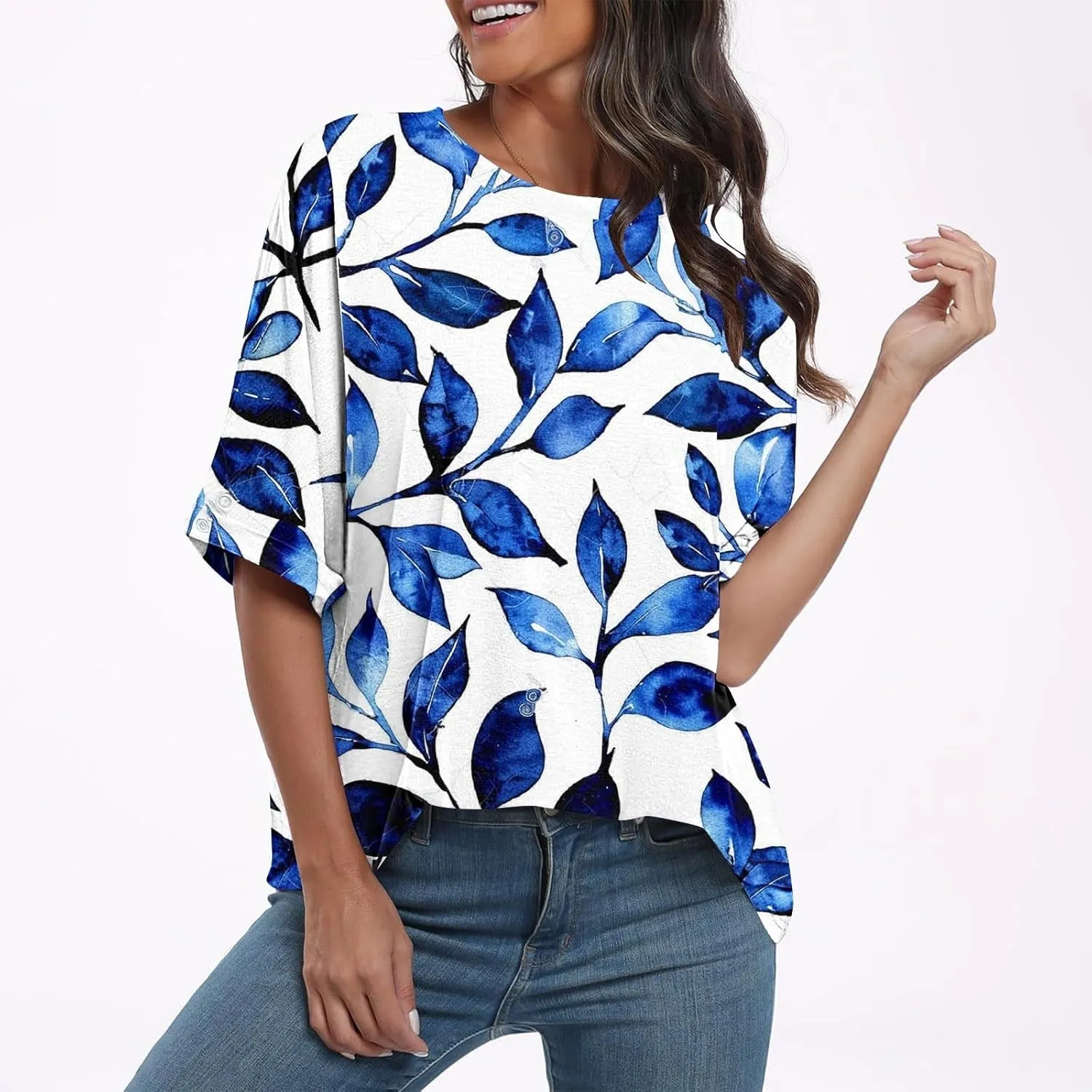 Womens Oversized T Shirts Summer Tops Boho Floral Tees Casual Loose Fit Short Sleeve Tops 2025 Beach Vacation Blouse
